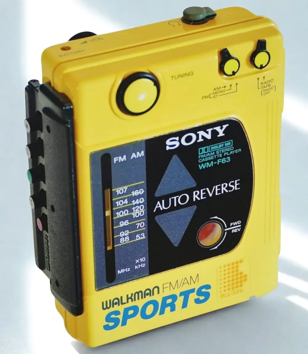 Sony WM-F73 1986 Sports Walkman Yellow Cassette Player FM/AM Tested